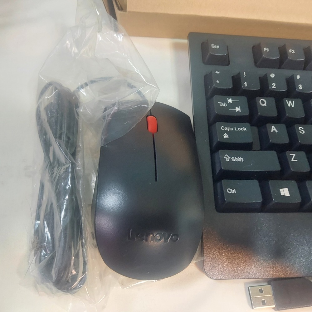 Lenovo‎ Wired Keyboard and Mouse Combo Black USB SD50L80031 00XH688 00PH133